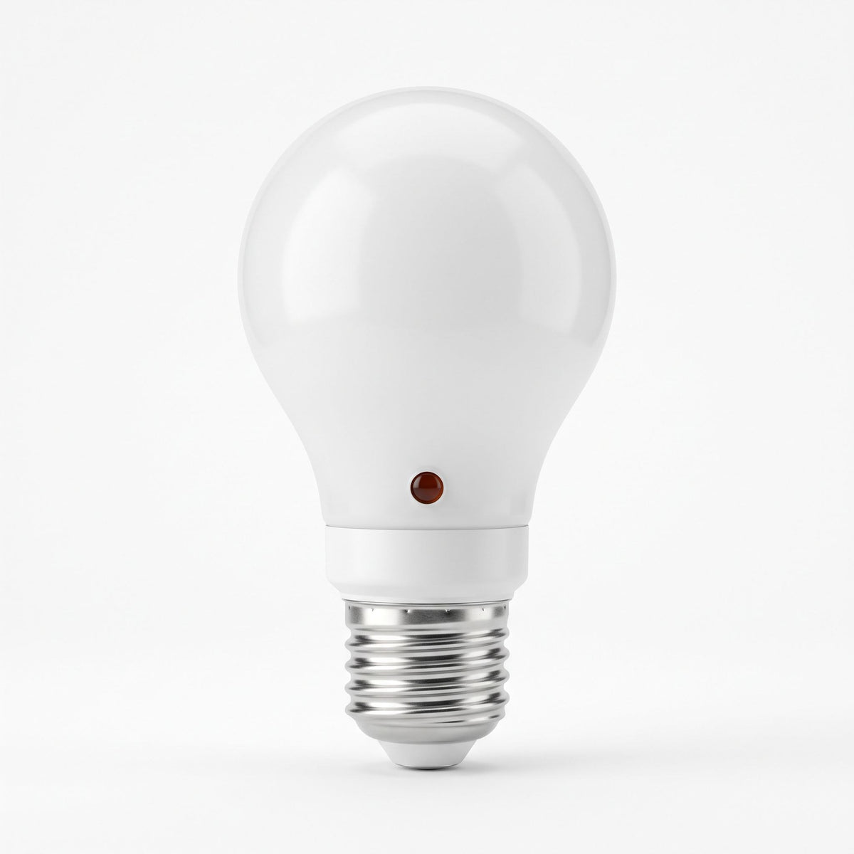 Ampoule LED à culot à vis E27 avec son petit capteur de lumière visible, sur fond blanc