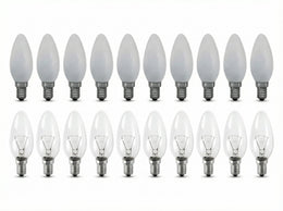Deux lots de 10 ampoules flamme E14 incandescentes, dépolies en haut et en verre clair en bas, éteintes sur fond blanc