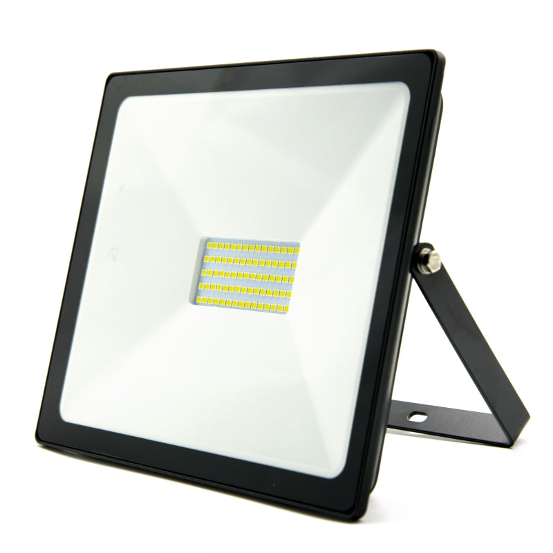 IP65 4500K LED-Außenstrahler – Leistungsstarke Beleuchtung von 10 W bis 100 W