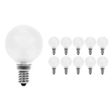 Pack de 10 ampoules sphériques E14 en verre dépoli, éteintes, une au premier plan sur fond blanc